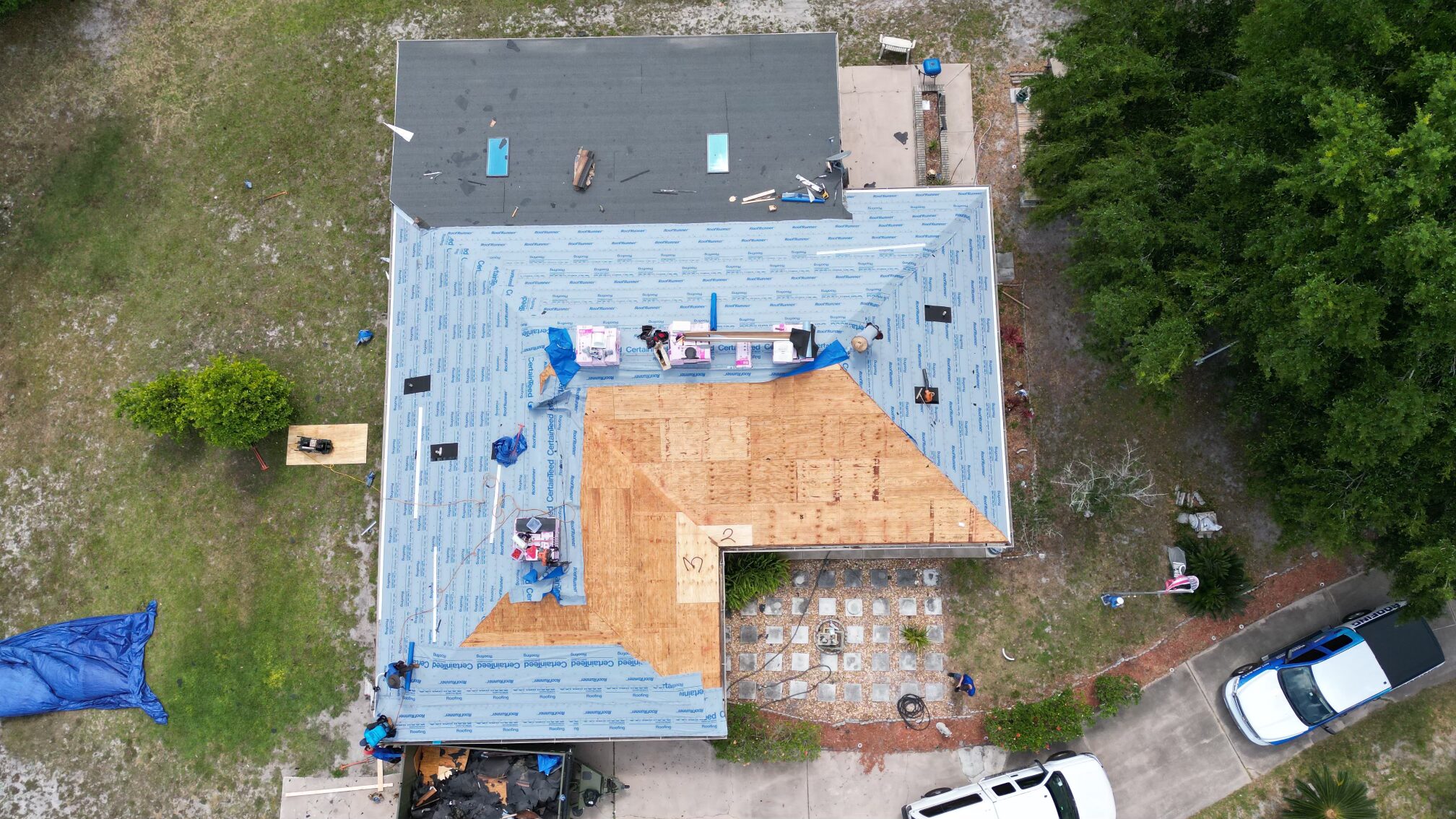 roofing pros